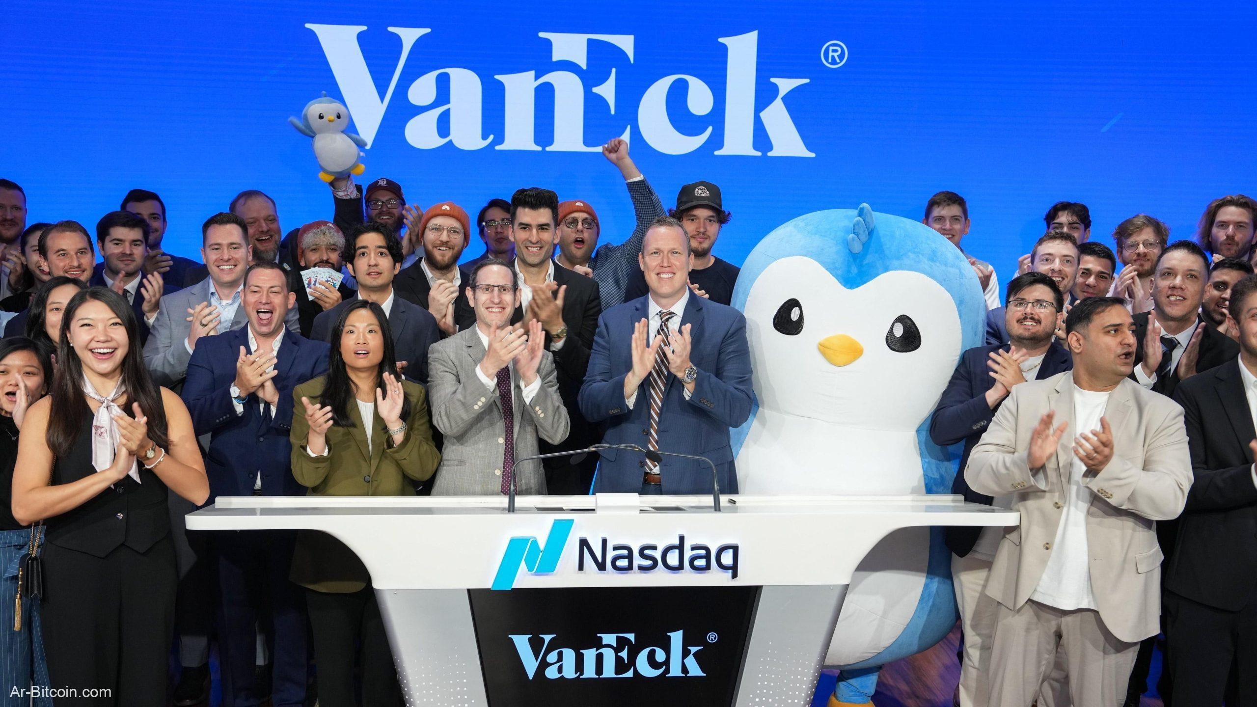 VanEck 攜胖企鵝登納斯達克開市舞台：Web3 原生 IP 首次敲響開市鐘